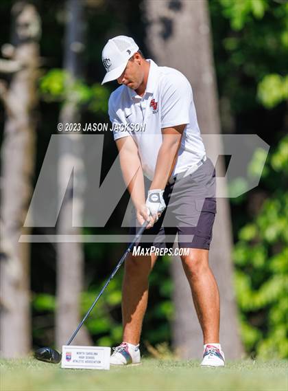 Thumbnail 1 in NCHSAA 4A Finals (Round 1) photogallery.