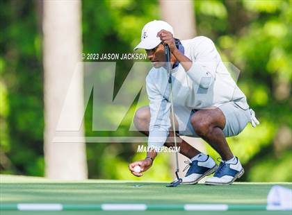 Thumbnail 2 in NCHSAA 4A Finals (Round 1) photogallery.