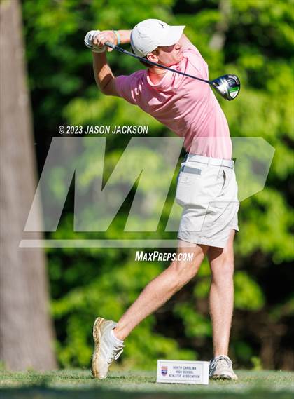 Thumbnail 1 in NCHSAA 4A Finals (Round 1) photogallery.
