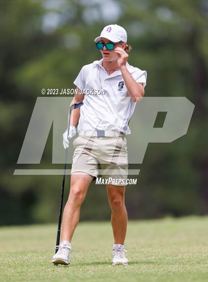 Thumbnail 2 in NCHSAA 4A Finals (Round 1) photogallery.