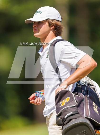 Thumbnail 2 in NCHSAA 4A Finals (Round 1) photogallery.