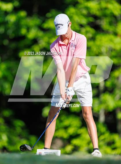 Thumbnail 1 in NCHSAA 4A Finals (Round 1) photogallery.