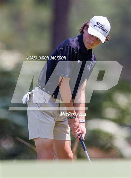 Thumbnail 2 in NCHSAA 4A Finals (Round 1) photogallery.