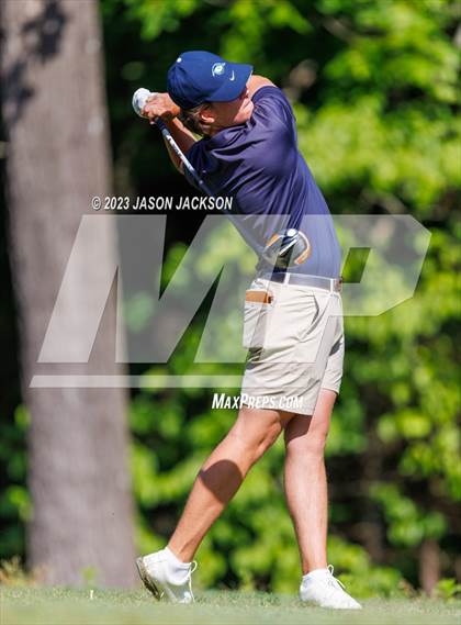 Thumbnail 2 in NCHSAA 4A Finals (Round 1) photogallery.