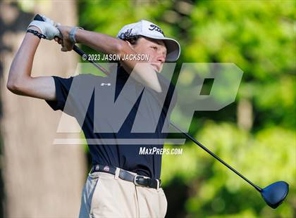 Thumbnail 1 in NCHSAA 4A Finals (Round 1) photogallery.