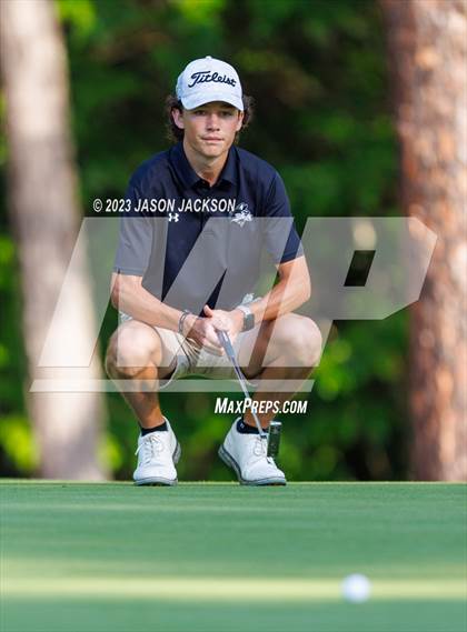 Thumbnail 1 in NCHSAA 4A Finals (Round 1) photogallery.