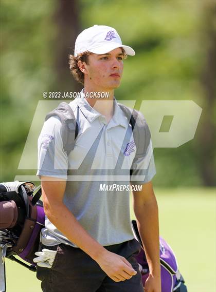 Thumbnail 2 in NCHSAA 4A Finals (Round 1) photogallery.