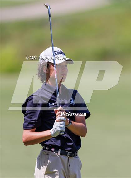 Thumbnail 2 in NCHSAA 4A Finals (Round 1) photogallery.
