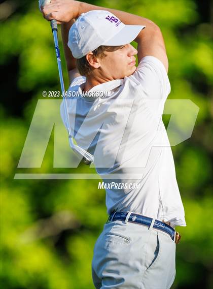 Thumbnail 3 in NCHSAA 4A Finals (Round 1) photogallery.