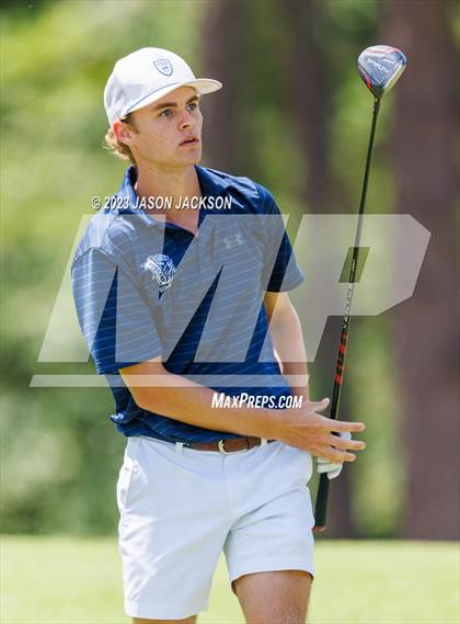 Thumbnail 2 in NCHSAA 4A Finals (Round 1) photogallery.