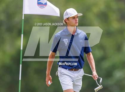 Thumbnail 1 in NCHSAA 4A Finals (Round 1) photogallery.