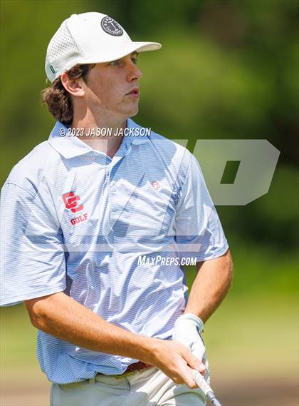 Thumbnail 1 in NCHSAA 4A Finals (Round 1) photogallery.