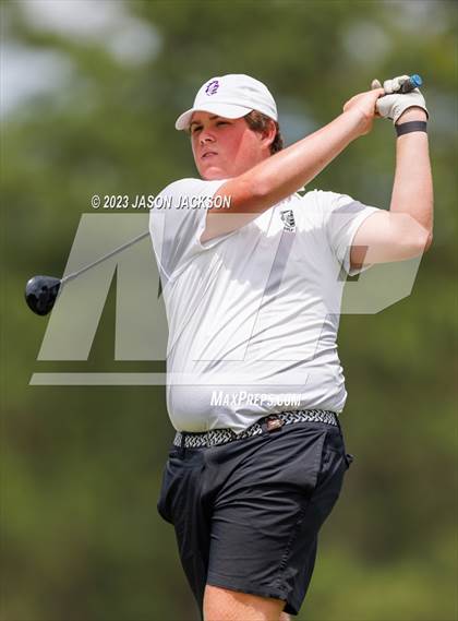 Thumbnail 2 in NCHSAA 4A Finals (Round 1) photogallery.