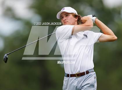 Thumbnail 2 in NCHSAA 4A Finals (Round 1) photogallery.