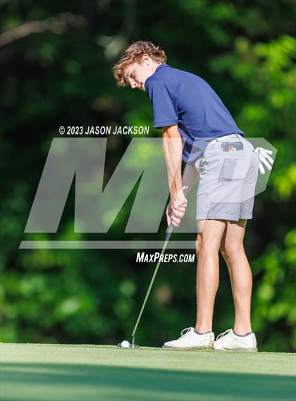 Thumbnail 2 in NCHSAA 4A Finals (Round 1) photogallery.