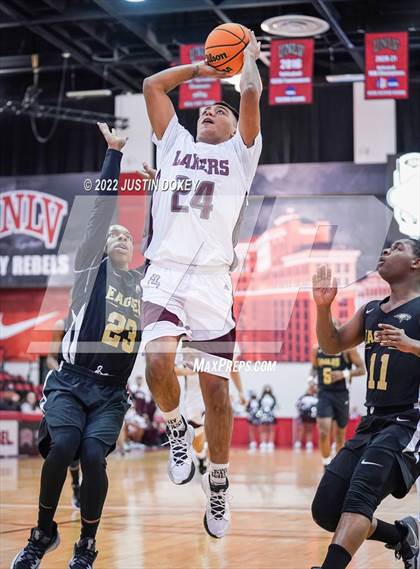Thumbnail 1 in Pyramid Lake vs. Spring Mountain (NIAA Class 1A State Boys Quarterfinal) photogallery.