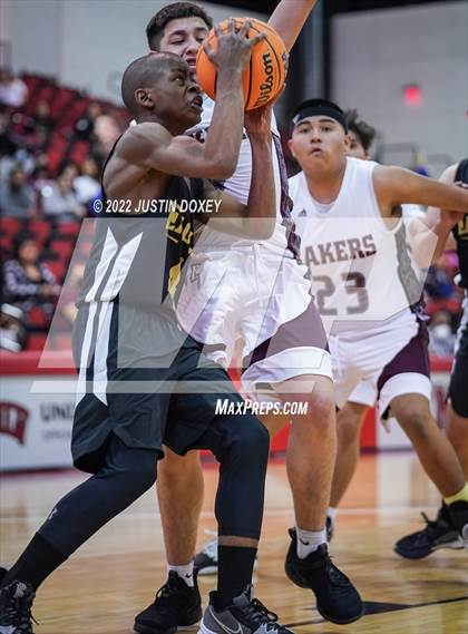 Thumbnail 2 in Pyramid Lake vs. Spring Mountain (NIAA Class 1A State Boys Quarterfinal) photogallery.