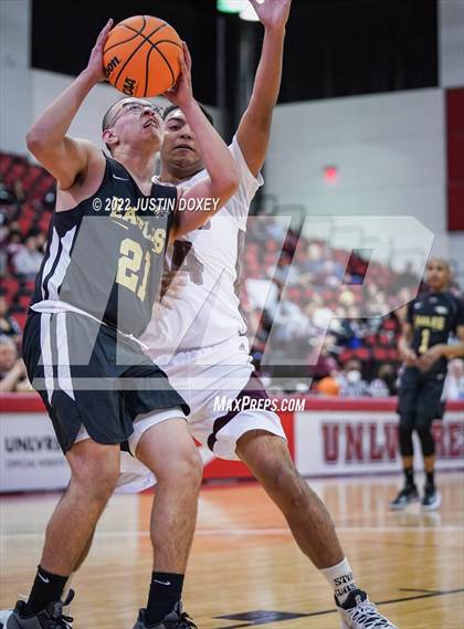 Thumbnail 2 in Pyramid Lake vs. Spring Mountain (NIAA Class 1A State Boys Quarterfinal) photogallery.
