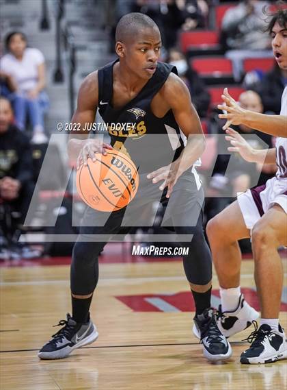 Thumbnail 1 in Pyramid Lake vs. Spring Mountain (NIAA Class 1A State Boys Quarterfinal) photogallery.