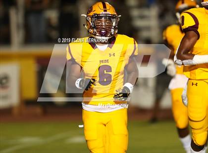 Thumbnail 1 in Pinnacle @ Mountain Pointe photogallery.