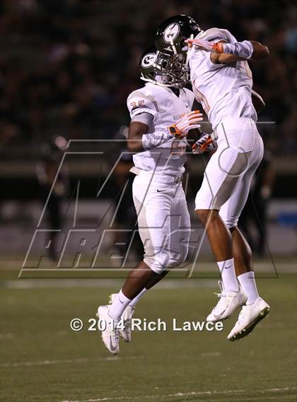 Thumbnail 3 in Bishop Gorman @ Servite photogallery.