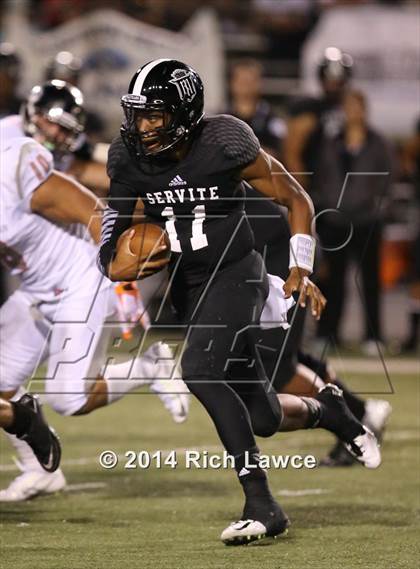 Thumbnail 3 in Bishop Gorman @ Servite photogallery.