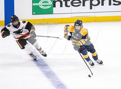 Thumbnail 3 in Hanover vs Marlborough (MIAA Division 3 State Final) photogallery.