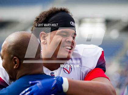 Thumbnail 1 in Champagnat Catholic vs. University Christian (FHSAA Class 2A Final) photogallery.