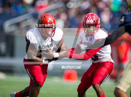 Thumbnail 3 in Champagnat Catholic vs. University Christian (FHSAA Class 2A Final) photogallery.