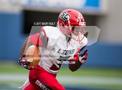 Thumbnail 2 in Champagnat Catholic vs. University Christian (FHSAA Class 2A Final) photogallery.