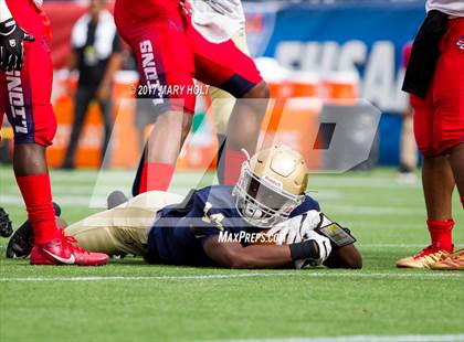 Thumbnail 2 in Champagnat Catholic vs. University Christian (FHSAA Class 2A Final) photogallery.