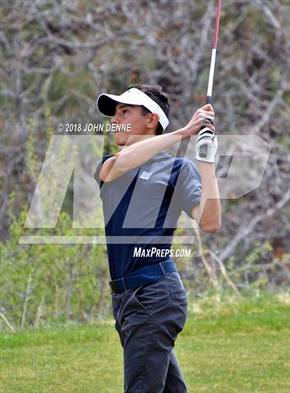 Thumbnail 3 in Los Alamos Golf Invitational photogallery.