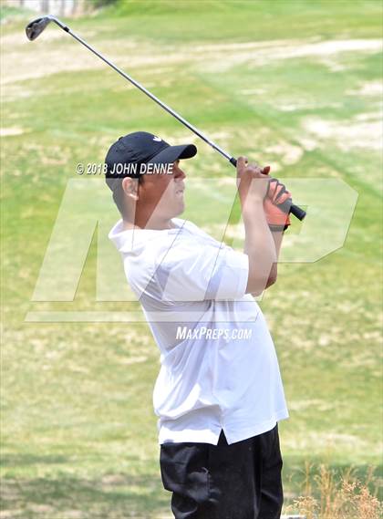 Thumbnail 2 in Los Alamos Golf Invitational photogallery.
