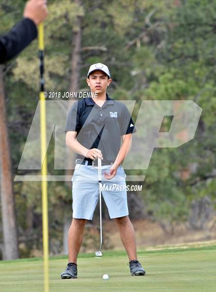 Thumbnail 1 in Los Alamos Golf Invitational photogallery.
