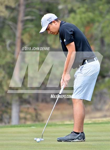 Thumbnail 3 in Los Alamos Golf Invitational photogallery.