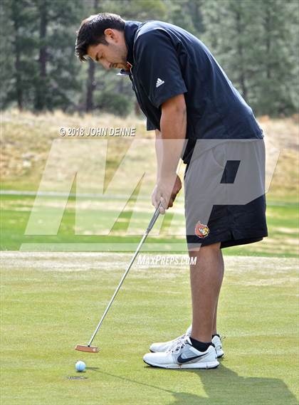 Thumbnail 1 in Los Alamos Golf Invitational photogallery.