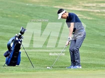 Thumbnail 3 in Los Alamos Golf Invitational photogallery.