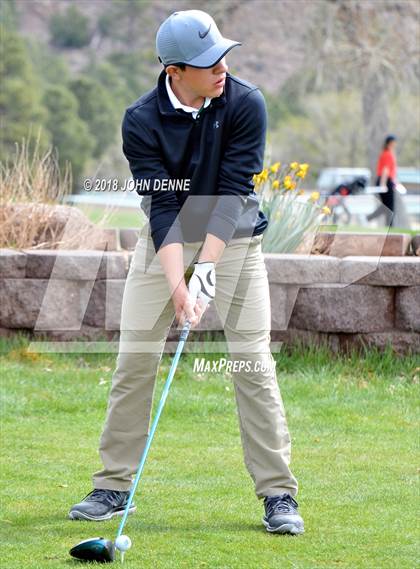 Thumbnail 3 in Los Alamos Golf Invitational photogallery.