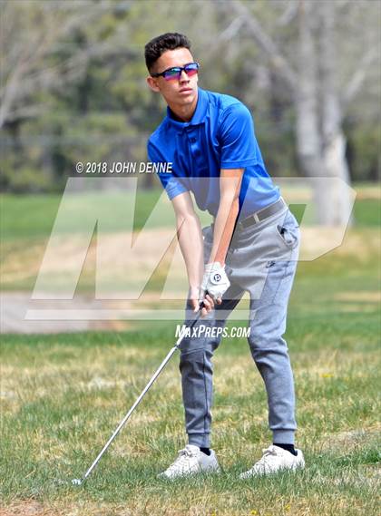 Thumbnail 2 in Los Alamos Golf Invitational photogallery.