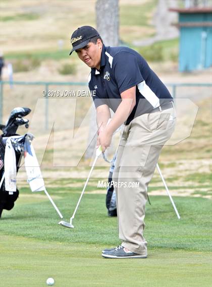 Thumbnail 3 in Los Alamos Golf Invitational photogallery.