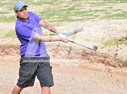 Thumbnail 2 in Los Alamos Golf Invitational photogallery.