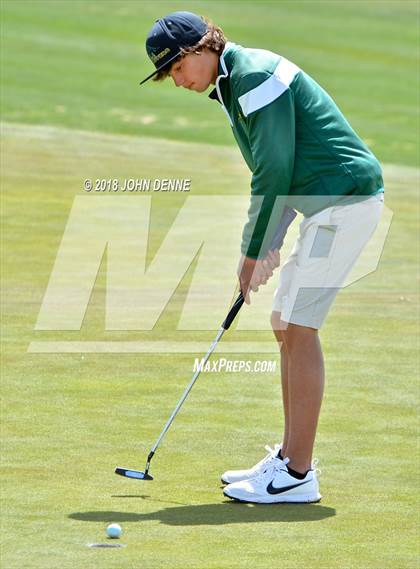 Thumbnail 2 in Los Alamos Golf Invitational photogallery.