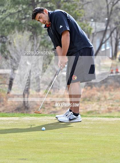 Thumbnail 3 in Los Alamos Golf Invitational photogallery.