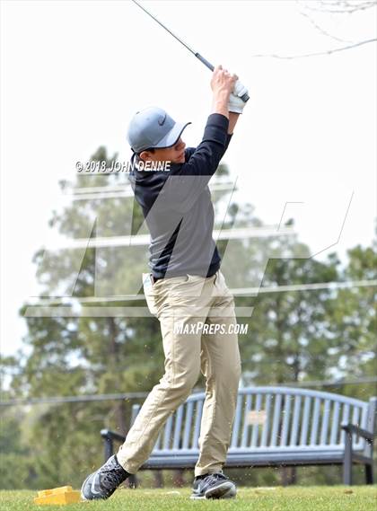 Thumbnail 2 in Los Alamos Golf Invitational photogallery.