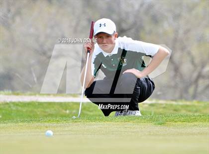 Thumbnail 1 in Los Alamos Golf Invitational photogallery.