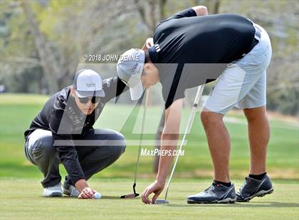 Thumbnail 3 in Los Alamos Golf Invitational photogallery.