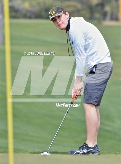 Thumbnail 3 in Los Alamos Golf Invitational photogallery.