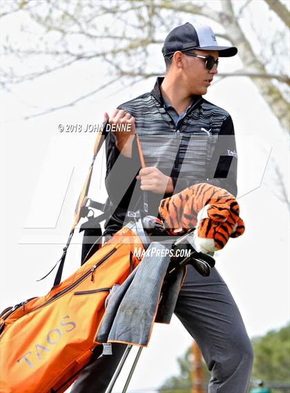 Thumbnail 3 in Los Alamos Golf Invitational photogallery.