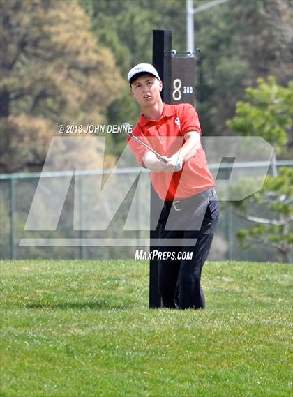 Thumbnail 2 in Los Alamos Golf Invitational photogallery.