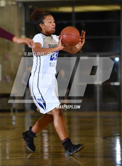 Thumbnail 3 in Valley Christian @ Diamond Ranch photogallery.